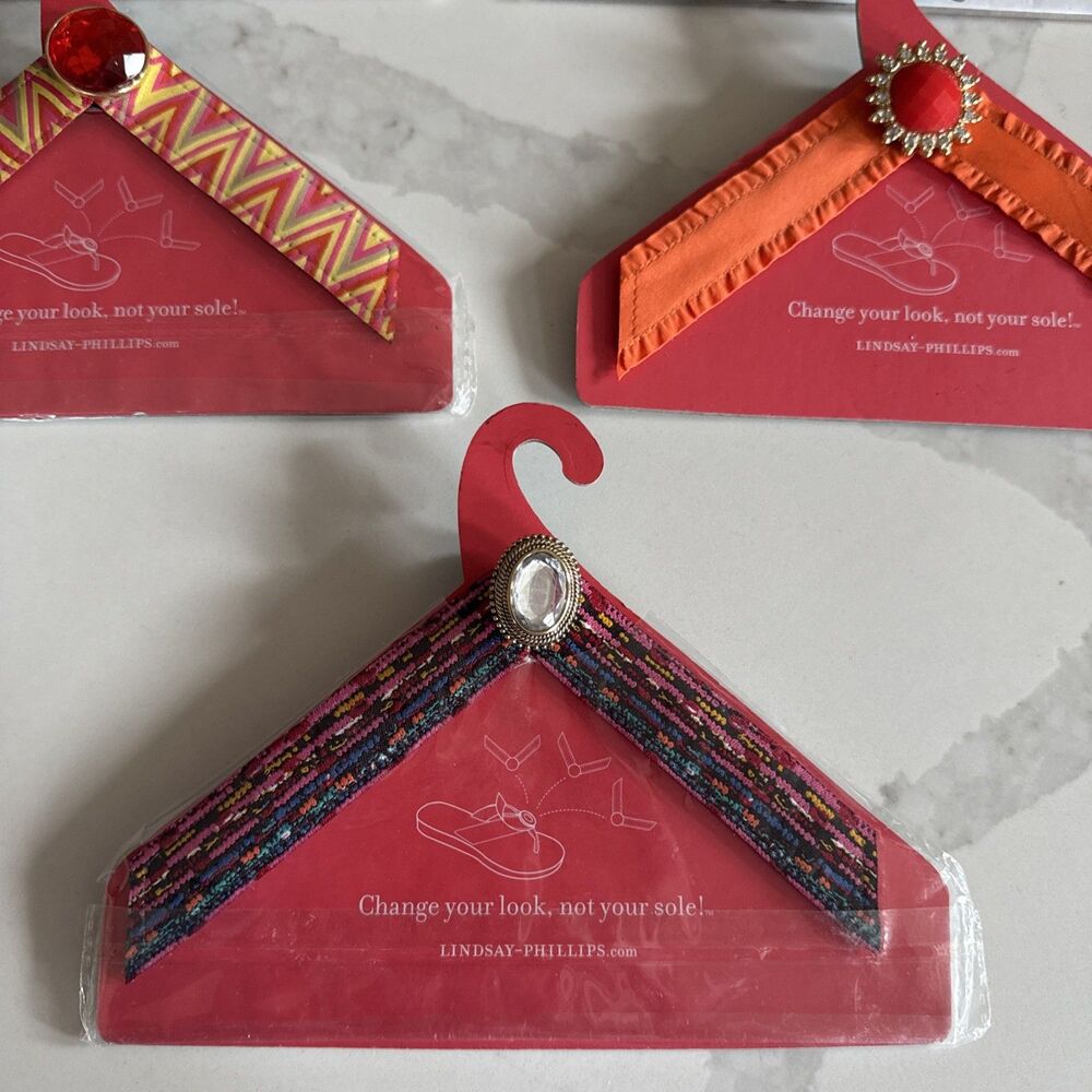 7 Pair LINDSAY PHILLIPS SWITCH FLOPS Samples - Picture 2 of 5